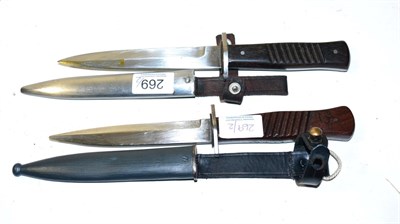 Lot 269 - Two Copies of First World War German Close-Combat Knives, each with 15cm steel blade double...