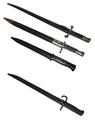 Lot 307 - A Portuguese Kropatschek Model 1886 Sword Bayonet, the fullered steel blade engraved Steyr 1886...