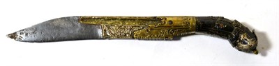 Lot 417 - A 19th Century Ceylonese Pia Ketta, the 16cm single edge clip point steel blade with a narrow...