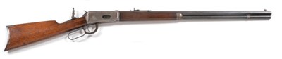 Lot 576 - A Winchester Model 1894 Repeating Rifle, 32-40 calibre, numbered 425381 (dates it to 1907...