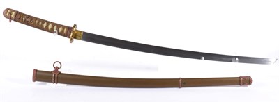Lot 169 - A Second World War Japanese Shin Gunto Katana, the 66.5cm Arsenal made blade with one piece...