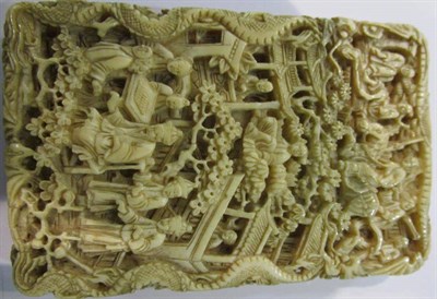 Lot 55 - A Chinese carved ivory card case, Canton, late 19th century
