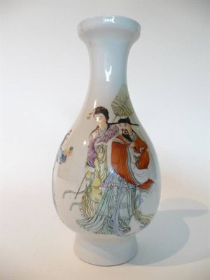 Lot 201 - A Chinese Porcelain Bottle Vase, early 20th century, with flared rim, painted in famille rose...