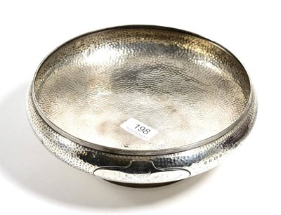 Lot 198 - A presentation silver bowl, Williams (Birmingham) Ltd, Brimingham 1925, with spot hammered...