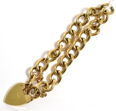 Lot 348 - A 9 carat gold curb link bracelet with a 9 carat gold padlock clasp, 30.6g