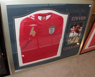 Lot 3019 - England No.23 Signed Football Shirt signed 'Best Wishes Steven Gerrard' framed with photograph