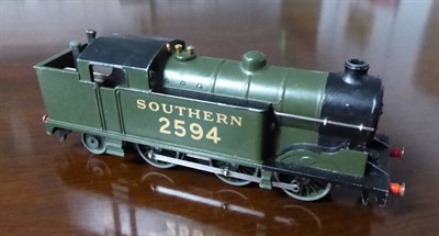 Lot 3173 - Hornby Dublo (Pre-War)  Clockwork 0-6-2T Southern 2594 Locomotive (generally G-E, chipping...