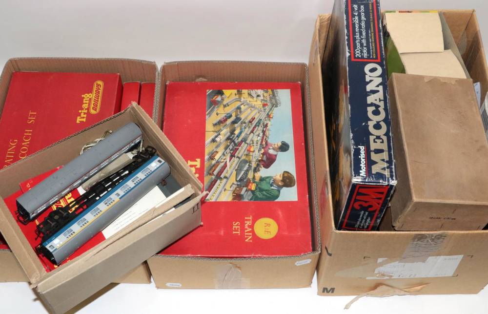 Lot 3187 - Triang Railways OO Gauge Sets And Other Items, RS1 Princess Victoria Passenger Set (E-G box G)...