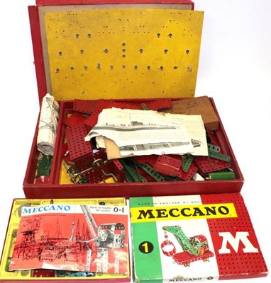Lot 3260 - Meccano Set 7, post-war red/green (with box base only) together with a Set 1 (both with...