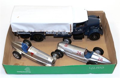 Lot 3271 - CMC 1:18 Scale Mercedes-Benz Racing Car Transporter,  with a W25 (1934) and a W154 (1938)...