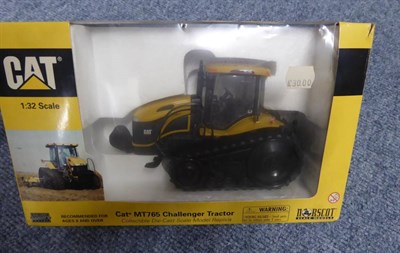Lot 3302 - Various Diecast Tractors including Ertl 5580 JohnDeere 3350, Case International, John Deere...
