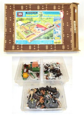 Lot 3357 - Britains 4711 Model Farmyard (boxed) together with a quantity of loose plastic farmyard and zoo...