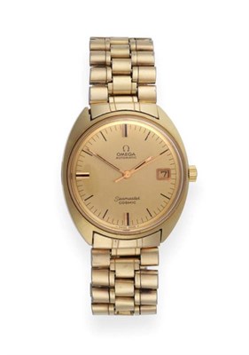 Lot 2207 - A Gold Plated Automatic Calendar Centre Seconds Wristwatch, signed Omega, model: Seamaster...