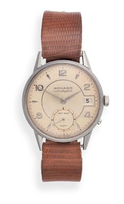 Lot 2261 - A Stainless Steel Calendar Wristwatch, signed Movado, model: Calendoplan, Anti-Dust Sport,...