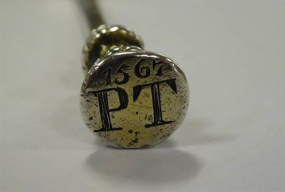 Lot 2327 - An Elizabeth I Silver Seal Top Spoon, maker's mark IF, possibly for Jasper Fysher, London 1568,...