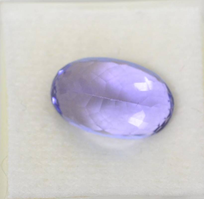 Lot 40 - A loose oval cut tanzanite, of 7.68 carat approximately