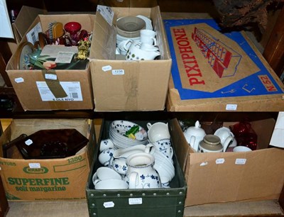 Lot 1238 - A quantity of household ceramics including a Royal Doulton 'York Town' service, glass, LPs, etc...