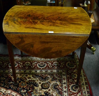 Lot 1417 - A George III mahogany Pembroke table