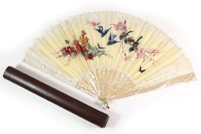 Lot 72 - A Large Circa 1890's Brussels Bobbin Lace Fan, mounted à l'Anglaise on pink Mother of Pearl, a...