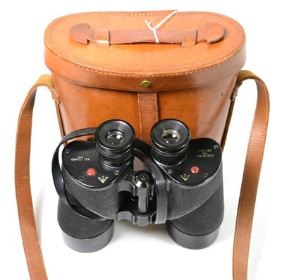 Lot 217 - A Pair of Second World War Canadian Binoculars, the black-enamelled frame stamped broad arrow...