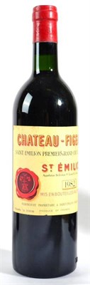 Lot 2075 - Chateau Figeac 1982 Saint Emilion Grand Cru 1 bottle