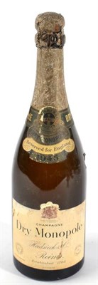 Lot 2199 - Heidsieck & Co Dry Monopole 1945 1 bottle very good level