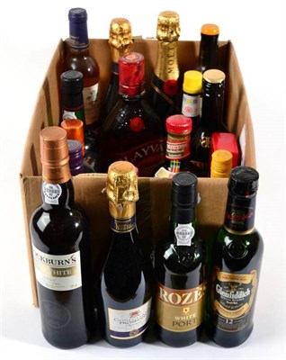 Lot 2291 - Christmas Halves & Minatures, various assorted bottles (20 bottles in total)