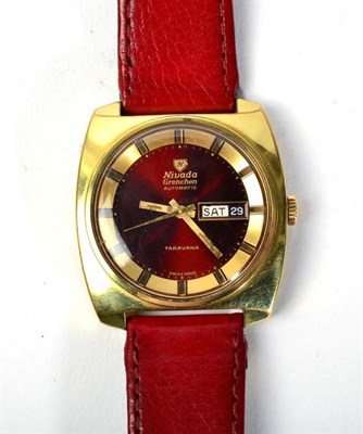 Lot 95 - A gold plated automatic calendar centre seconds wristwatch, signed Nivada Grenchen, model: Taravana