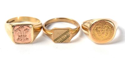 Lot 241 - Three 9 carat gold signet rings, 16.6g gross