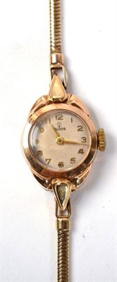 Lot 253 - A Tudor 9 carat gold watch