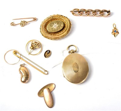 Lot 283 - A double hinged locket pendant, a curb link brooch, a Victorian brooch, a 9 carat gold bean...