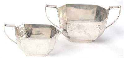 Lot 388 - A silver cream jug and sugar bowl