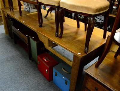 Lot 1205 - A large farmhouse table