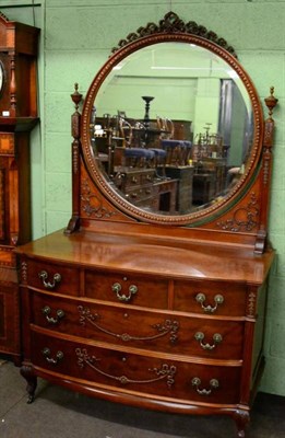 Lot 1278 - An early 20th century mahogany mirror backed dressing table, bearing label Paine's Furniture...