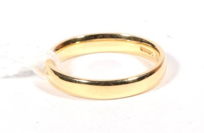 Lot 261 - An 18 carat gold band ring, finger size L, 3.5g