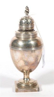 Lot 296 - ~ An Edwardian silver ovoid pedestal caster, by Goldsmiths & Silversmiths Co. London, 1908, 6.4ozt