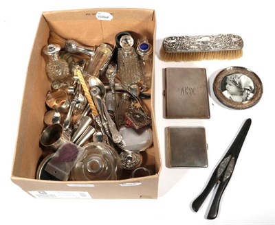 Lot 304 - ~ Assorted silver collectables and other items to include: two desk seals; a meat skewer; card...