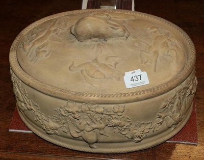 Lot 437 - A Wedgwood oval game tureen and cover