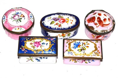 Lot 1046 - A Staffordshire Enamel Snuff Box, late 18th century, the hinged cover moulded and painted with...