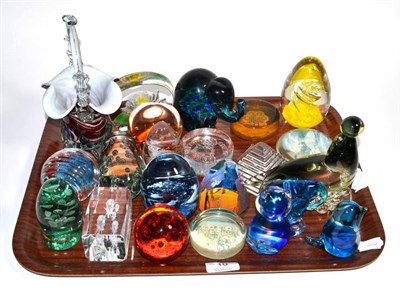 Lot 10 - A group of paperweights including Mdina, 19th century dump weights and other examples