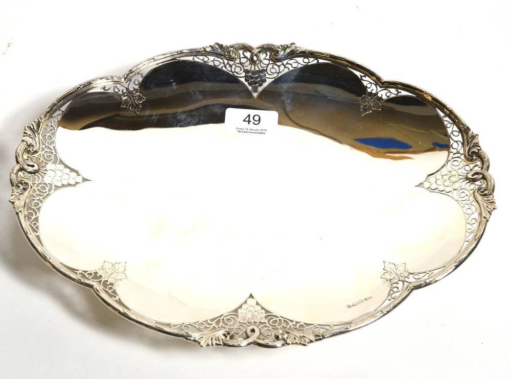 Lot 49 - A shaped oval pedestal dish, Frank Cobb, Sheffield 1933, with naturalistic rim and pierced fruiting