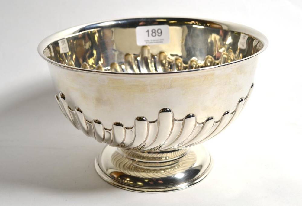 Lot 189 - A George V Silver Pedestal Bowl, Joseph Gloster, Birmingham 1913, spirally fluted lower body,...