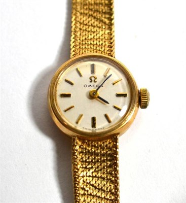 Lot 259 - A lady's 9ct gold wristwatch signed Omega