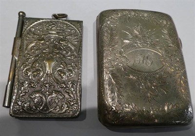 Lot 262 - Assorted silver, decorative plaques, pocket knives, cased pipe, WWI medals and badges etc (qty)