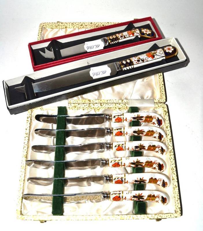Lot 345 - A set of six Royal Crown Derby Imari pistol grip handled tea knives (cased), a Royal Crown...