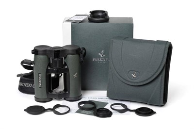 Lot 2100 - Swarovski Optik EL 8x32 WB Binoculars no.L781869986, with green casing, original soft case and...