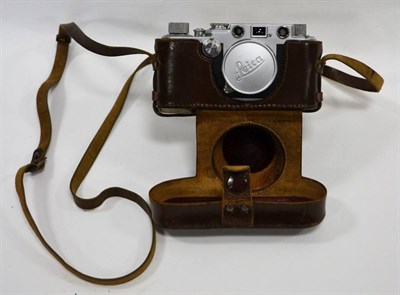 Lot 2134 - Leica IIIf Camera no.621934, with Summitar f2 50mm lens, in leather case