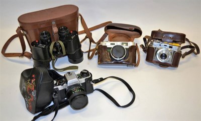 Lot 2150 - Rolleiflex SL35 E SLR Camera with Rolleinar-MC f1.4 55mm lens; Minolta M and Agimatic cameras;...