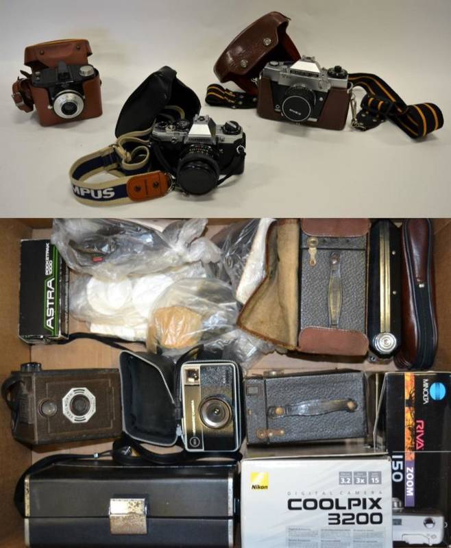 Lot 2157 - Various Cameras including Olympus OM10 with Vivitar f2.8 28mm and f3.8 70-200mm lenses; Kiev...