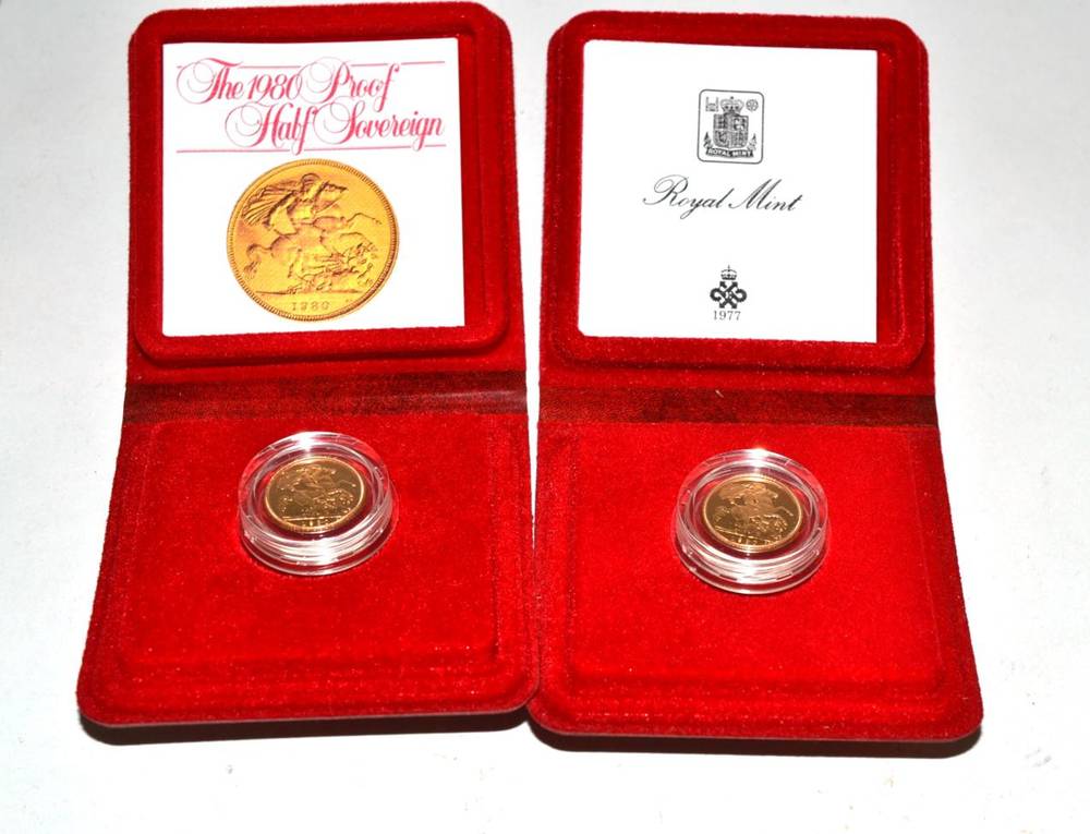 Lot 62 - Elizabeth II (1952-), gold proof Half Sovereigns (2), both 1980, in Royal Mint cases of issue...